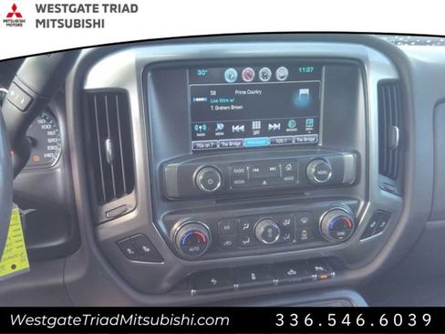 Used 2018 Chevrolet Silverado 1500 LT w/ Texas Edition image 12