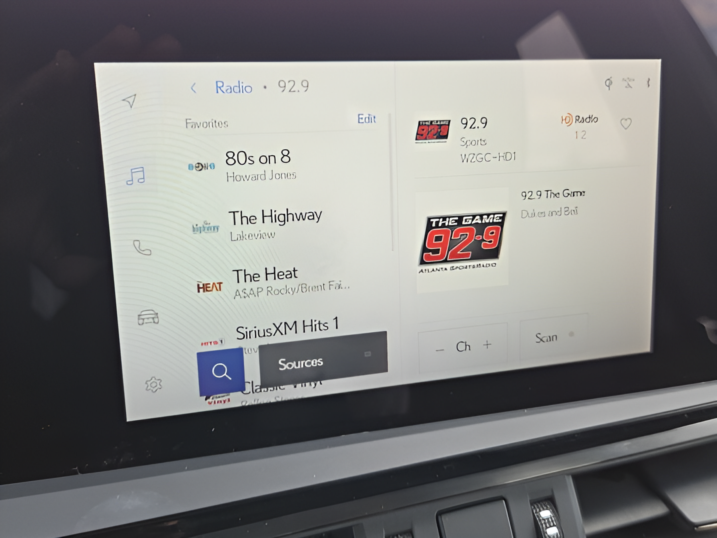 Used 2025 Lexus ES 350 w/ Premium Package FWD image 18