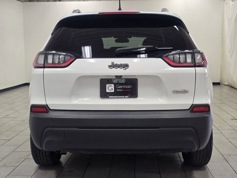 Used 2020 Jeep Cherokee Latitude image 11