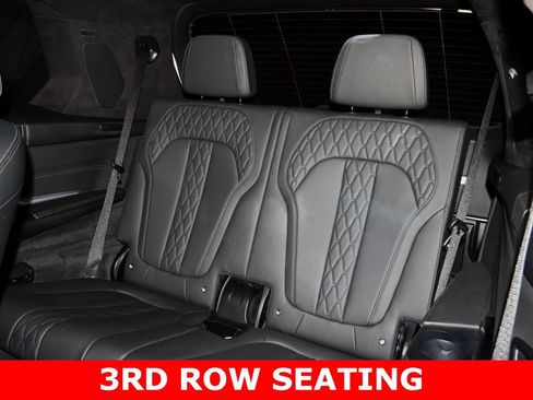 Used 2024 BMW X7 M60i image 22