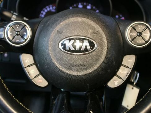 Used 2016 Kia Soul + w/ Audio Package FWD image 20