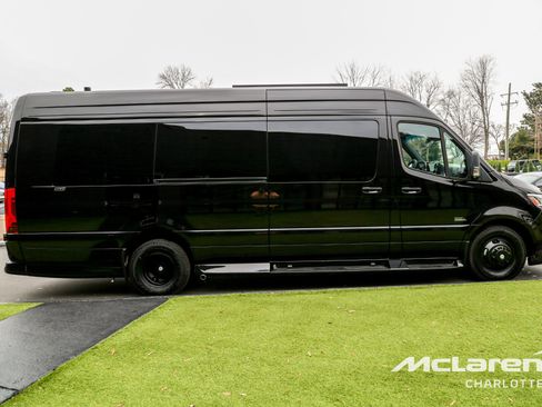 New 2024 Mercedes-Benz Sprinter 3500 image 8