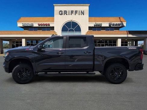 Used 2023 Chevrolet Silverado 1500 LT Trail Boss AWD/4WD image 10