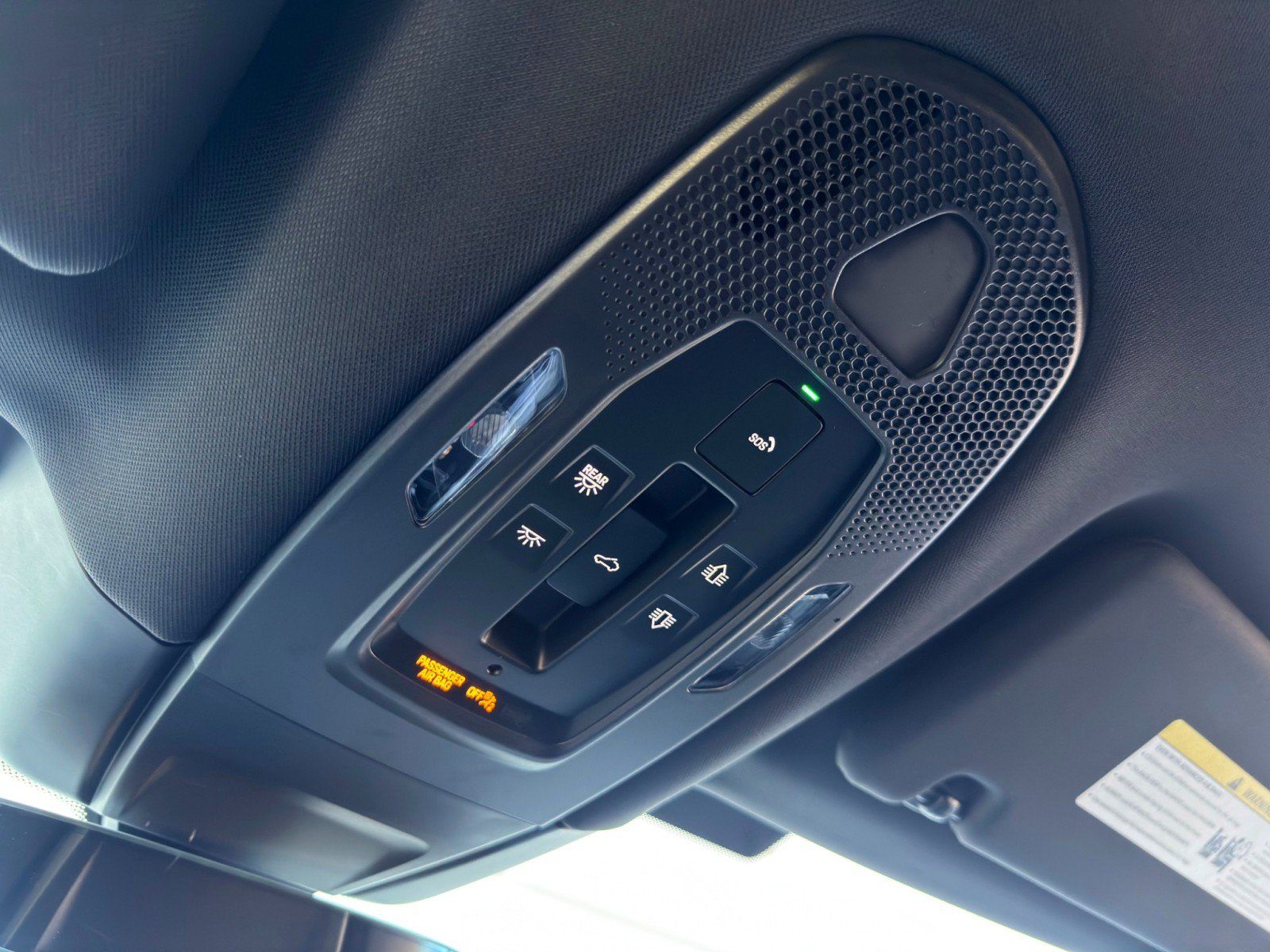 Used 2025 Porsche Panamera image 40