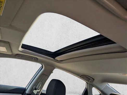 Used 2017 Honda Civic EX image 16