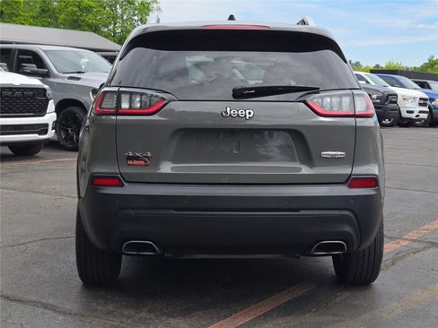 Used 2021 Jeep Cherokee Latitude Lux AWD/4WD image 12