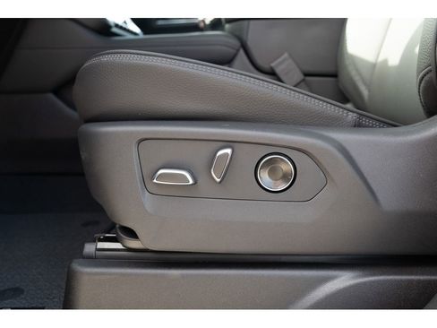 New 2026 GMC Yukon XL Denali image 15