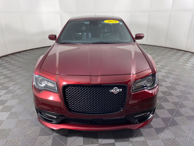 Used 2023 Chrysler 300 C RWD image 17