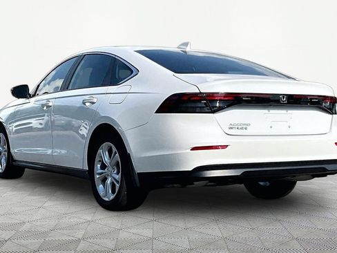 Certified 2025 Honda Accord LX image 4