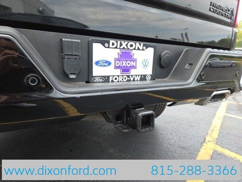 Used 2023 Chevrolet Silverado 1500 High Country image 9