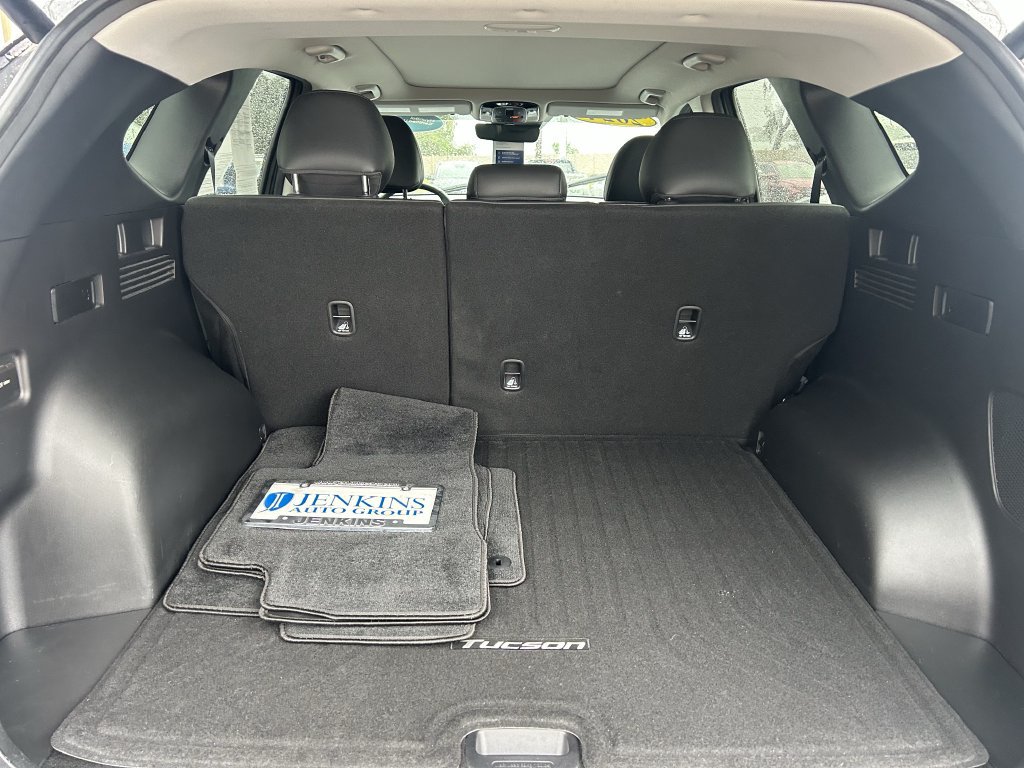 Certified 2024 Hyundai Tucson Limited FWD image 15