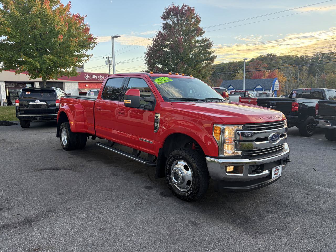 Used 2017 Ford F350 Lariat w/ Lariat Value Package AWD/4WD image 4