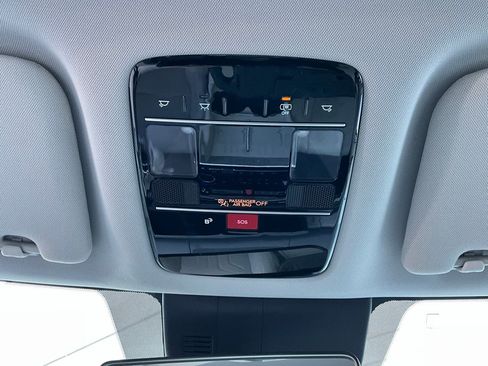 Used 2025 Hyundai Santa Fe SEL image 18