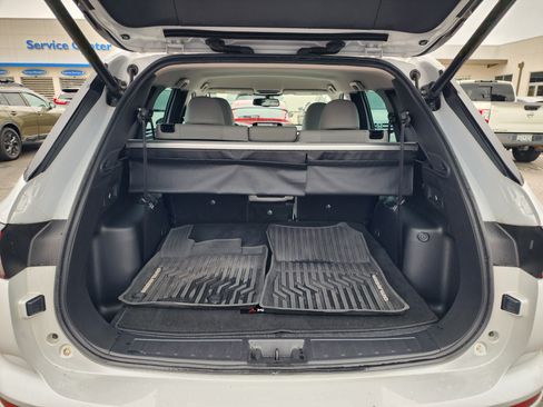 Used 2023 Mitsubishi Outlander SEL FWD image 6