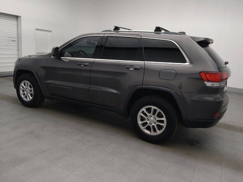 Used 2020 Jeep Grand Cherokee Laredo RWD image 3