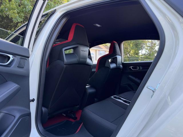 Used 2023 Honda Civic Type R image 19