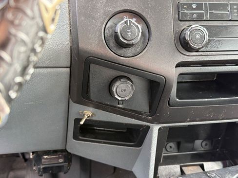 Used 2011 Ford F350 XL w/ XL Value Pkg AWD/4WD image 26