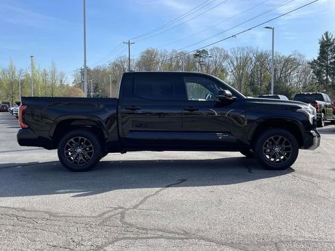 Used 2023 Toyota Tundra Platinum image 6