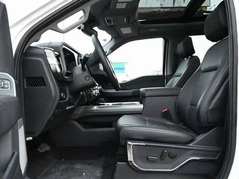 Used 2023 Ford F350 Lariat w/ Lariat Ultimate Package AWD/4WD image 18