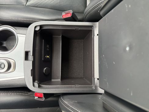 Used 2017 Nissan Pathfinder SL image 52