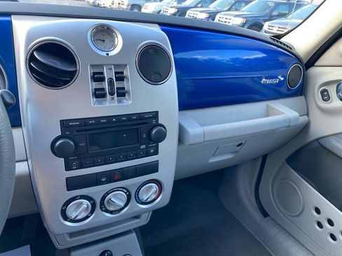 Used 2006 Chrysler PT Cruiser image 12