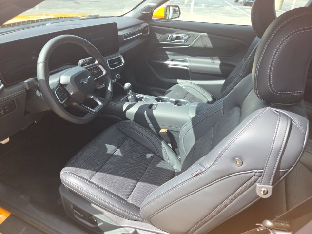 Used 2026 Ford Mustang GT Premium RWD image 25