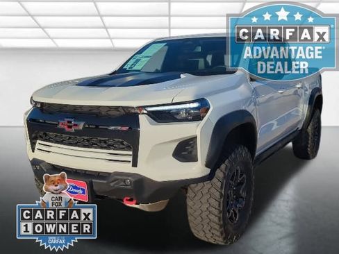Used 2024 Chevrolet Colorado ZR2 w/ ZR2 Convenience Package III image 25