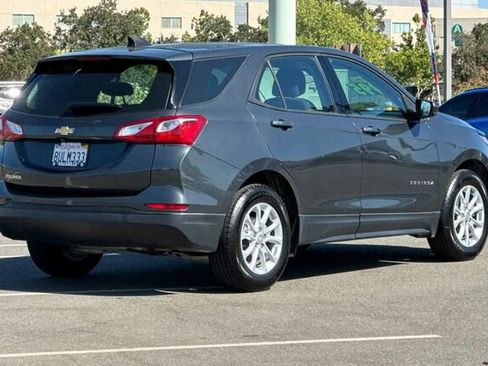 Used 2019 Chevrolet Equinox LS w/ LPO, Cargo Package image 4