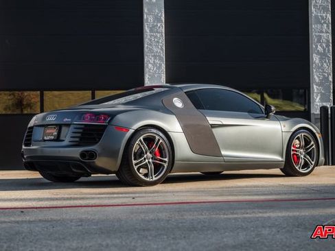 Used 2012 Audi R8 V8 image 5
