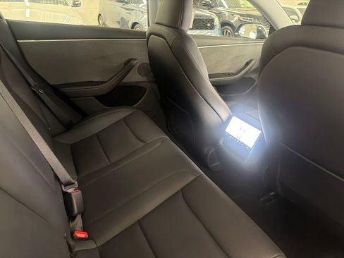 Used 2025 Tesla Model 3 RWD image 7