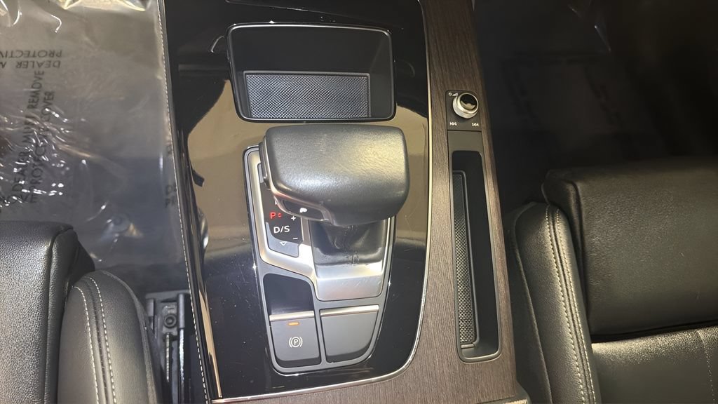 Used 2024 Audi Q5 2.0T Premium Plus AWD/4WD image 22