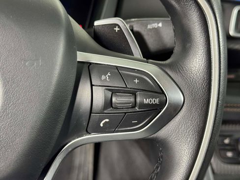 Used 2020 BMW i8 Coupe image 22