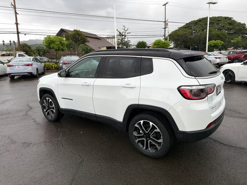 Used 2024 Jeep Compass Limited image 4