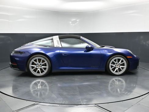 Certified 2025 Porsche 911 Targa 4 GTS AWD/4WD image 12