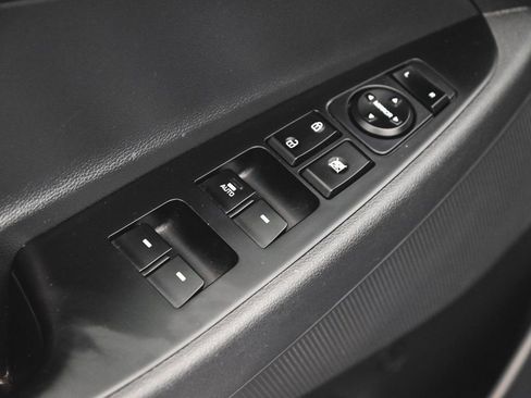 Used 2017 Hyundai Tucson SE w/ SE Popular Package 02 AWD/4WD image 8