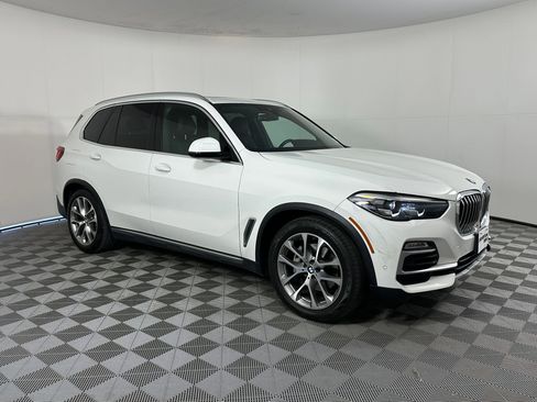 Used 2021 BMW X5 sDrive40i w/ Premium Package image 6