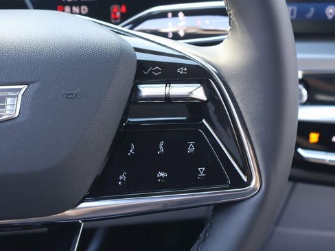 New 2026 Cadillac Lyriq Sport image 22