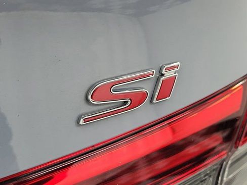 Certified 2024 Honda Civic Si image 8