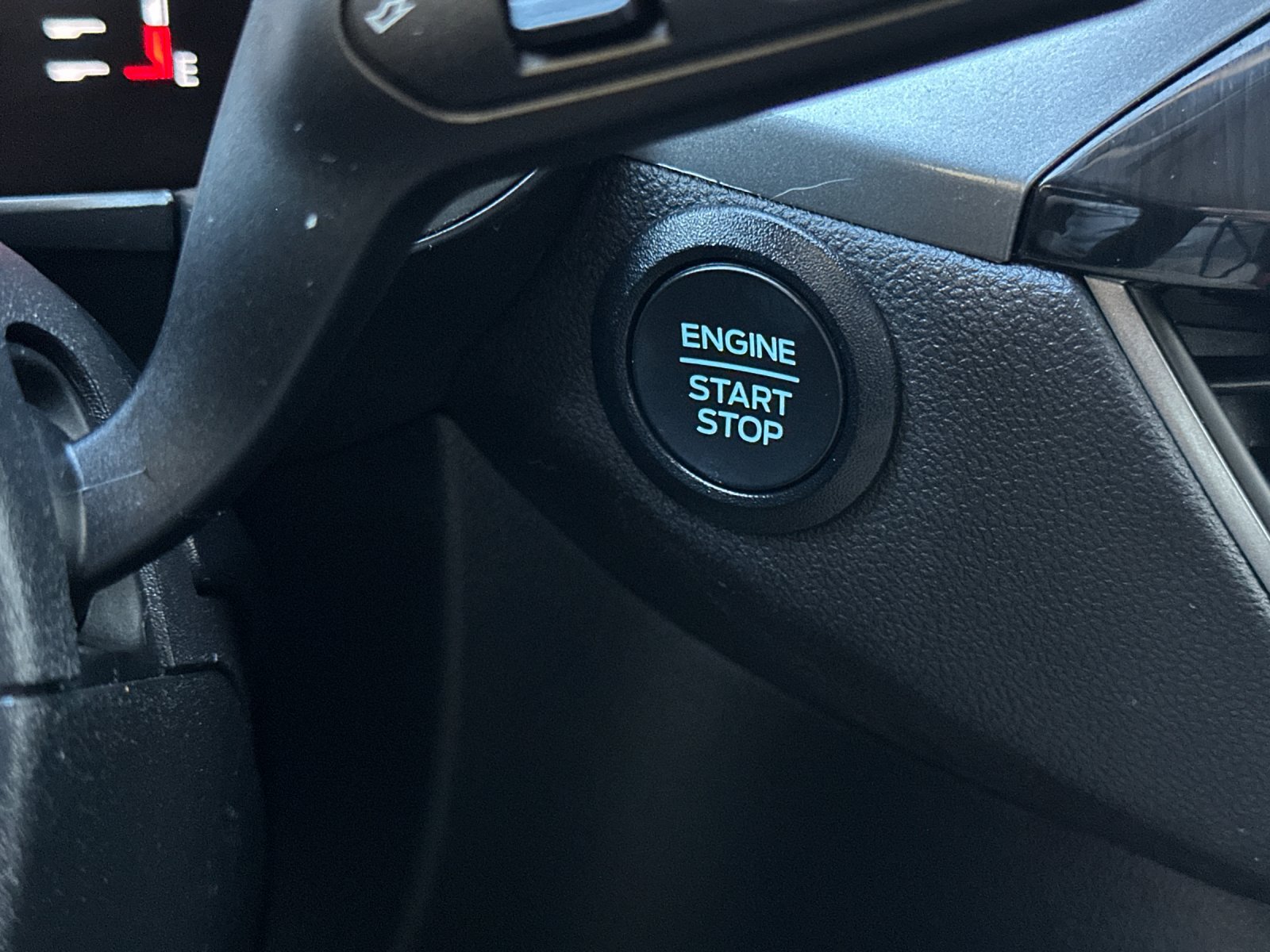 Used 2024 Ford Escape Active AWD/4WD image 20