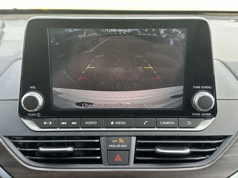 Used 2023 Nissan Altima 2.5 SV image 24