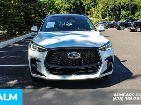 Used 2025 INFINITI QX50 Sport AWD/4WD image 9