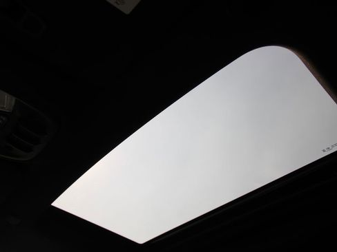 Certified 2024 GMC Canyon AT4X image 18