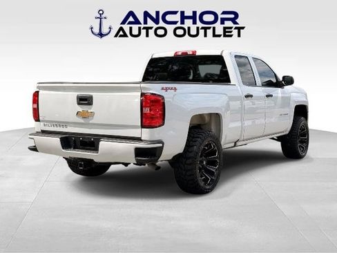 Used 2016 Chevrolet Silverado 1500 Custom w/ Custom Convenience Package AWD/4WD image 8
