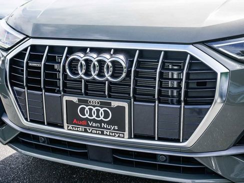 Used 2025 Audi Q3 2.0T Premium w/ Convenience Package image 8