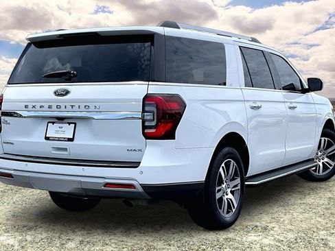 Used 2022 Ford Expedition Max Limited RWD image 4
