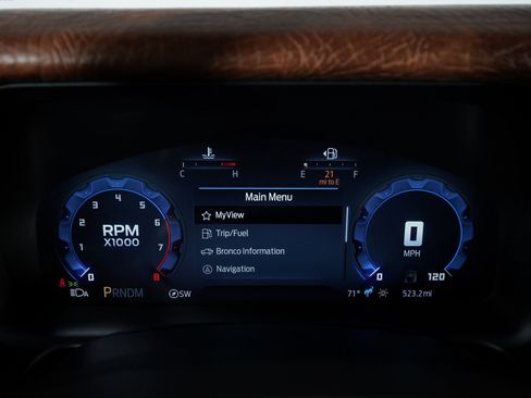 Used 2025 Ford Bronco Big Bend image 18