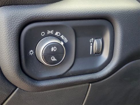 Used 2024 RAM 2500 Big Horn w/ Bed Utility Group image 14