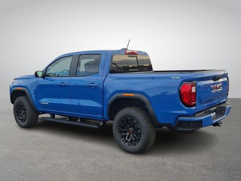 New 2026 GMC Canyon Elevation w/ Convenience Package image 3