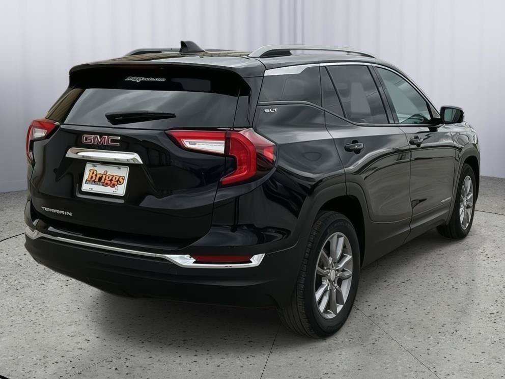 Used 2023 GMC Terrain SLT FWD image 5