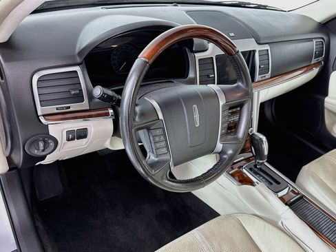 Used 2011 Lincoln MKZ Hybrid w/ 201A Rapid Spec Order Code FWD image 9